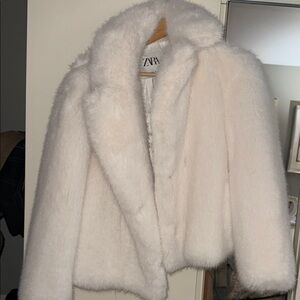 Zara FAUX FUR JACKET ZW COLLECTION